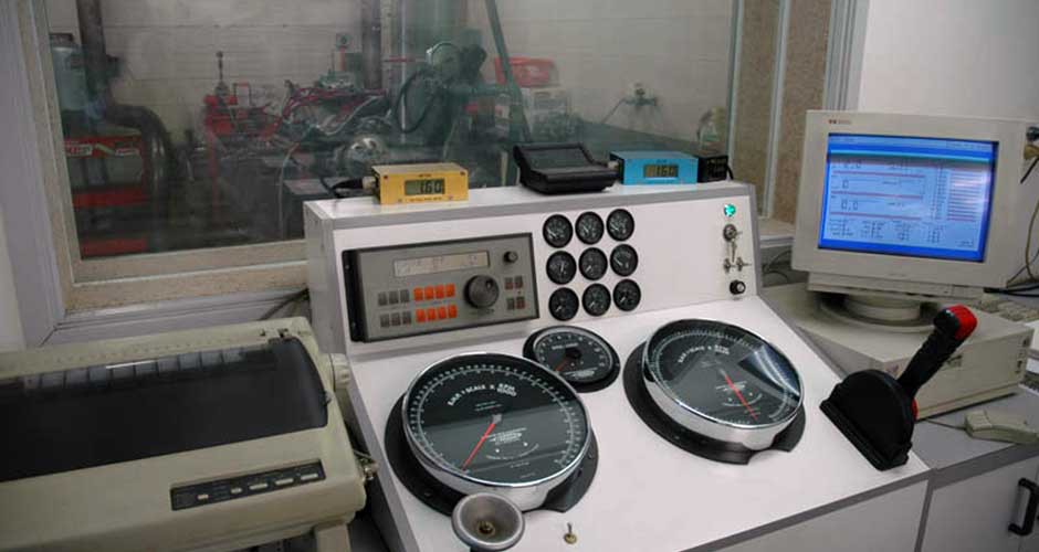 DYNO CONTROL ROOM